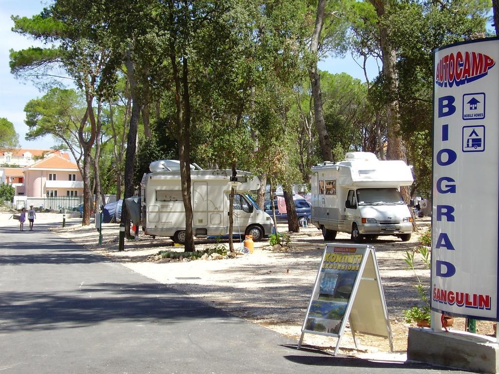 Mobile Homes Camping Biograd Biograd Na Moru Exteriör bild