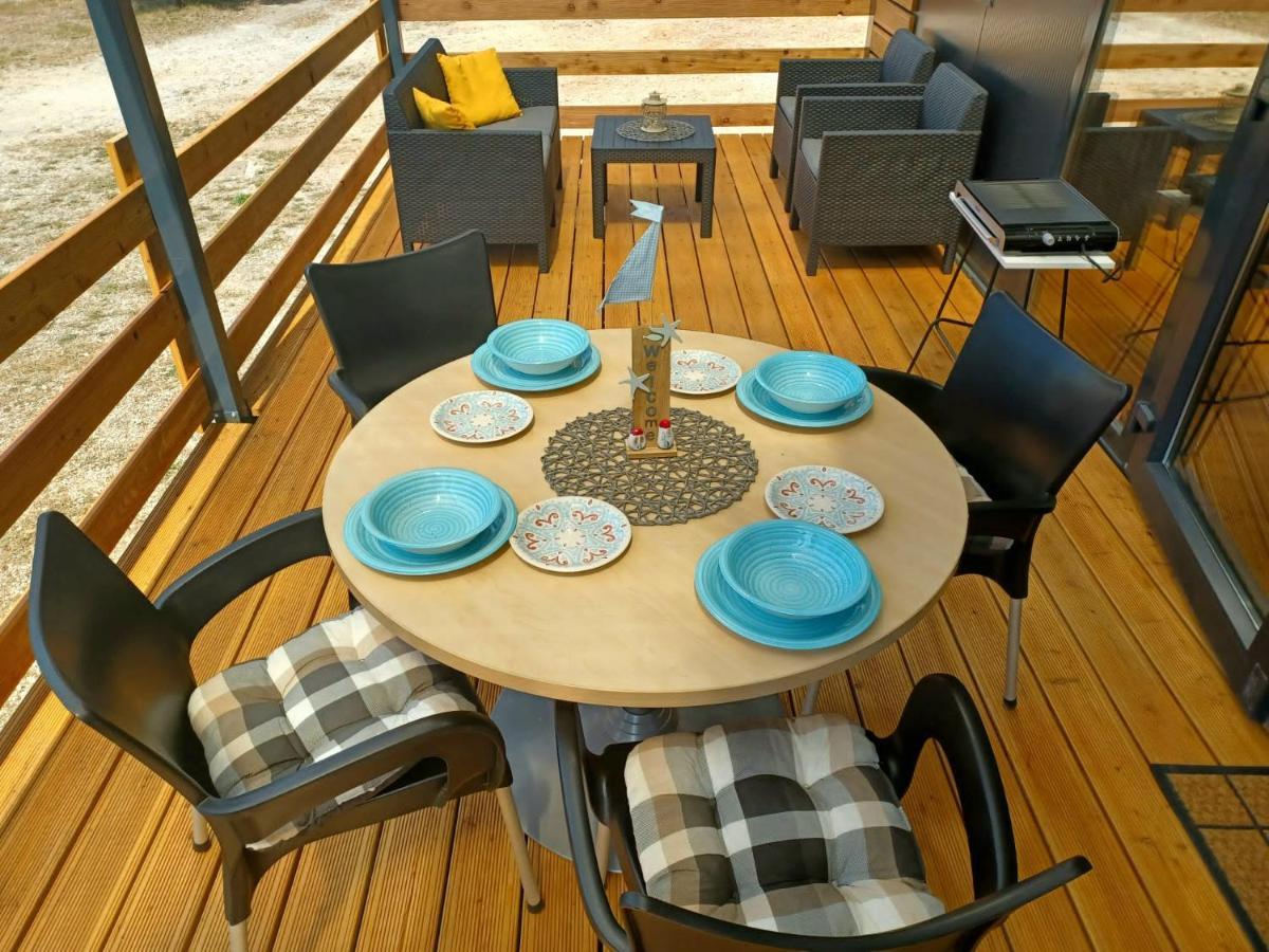 Mobile Homes Camping Biograd Biograd Na Moru Exteriör bild